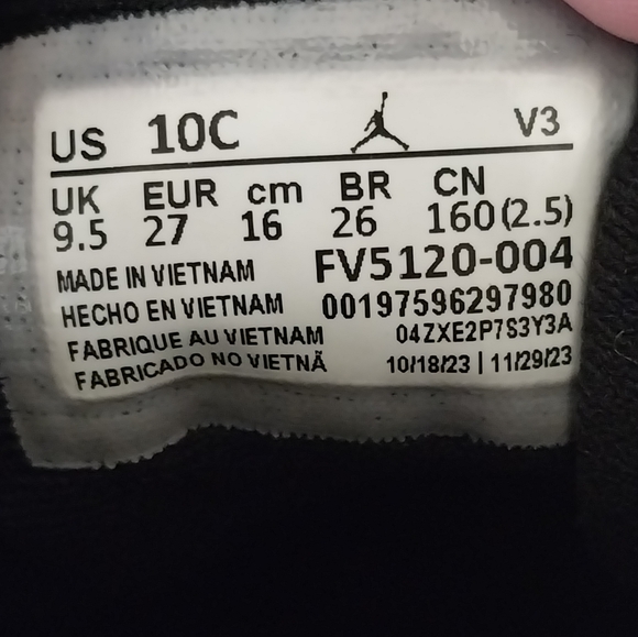 Pre-owned 2023 Jordan 11 Retro Low - Picture 12 of 12